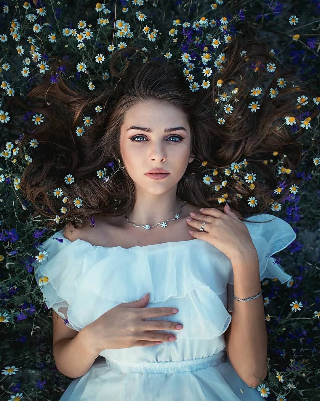 Marvelous Beauty and Lifestyle Portrait Photography by Sergey Shatskov | Poses for female photoshoot, Nature photography